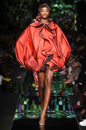 Fotoservizio/SS 2018/WOMEN/MOSCHINO/DP2/5