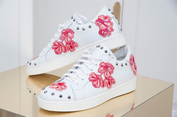 Fotoservizio/SS 2018/WOMEN/VLADIMIRO GIOIA/DP2/9