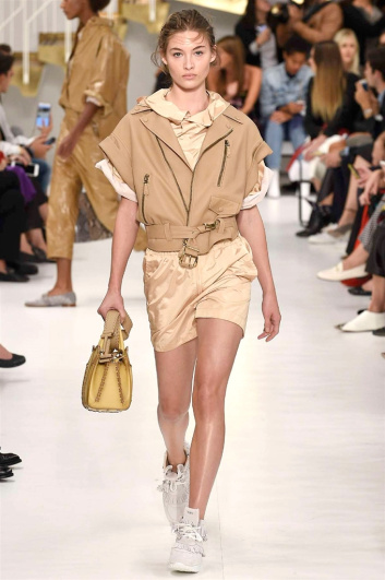 Fotoservizio/SS 2018/WOMEN/TOD'S/DP2/0