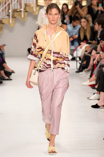 Fotoservizio/SS 2018/WOMEN/TOD'S/DP2/0