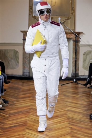Fotoservizio/FW 2012-2013/MEN/MONCLER GAMME BLEU/D1/0