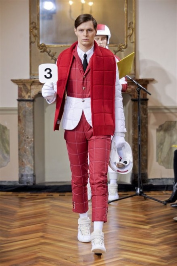 Fotoservizio/FW 2012-2013/MEN/MONCLER GAMME BLEU/D1/3