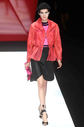 Fotoservizio/SS 2018/WOMEN/GIORGIO ARMANI/DP2/6