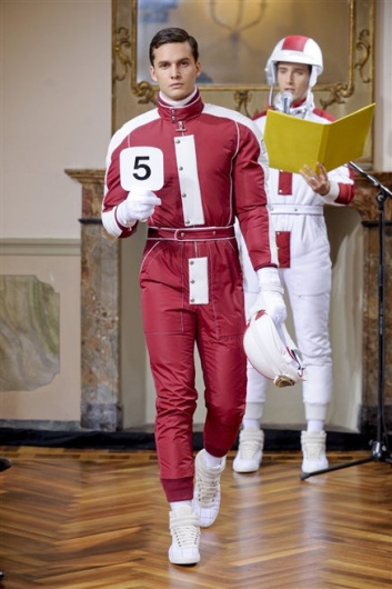 Fotoservizio/FW 2012-2013/MEN/MONCLER GAMME BLEU/D1/5