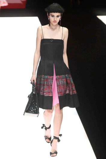 Fotoservizio/SS 2018/WOMEN/GIORGIO ARMANI/DP2/0