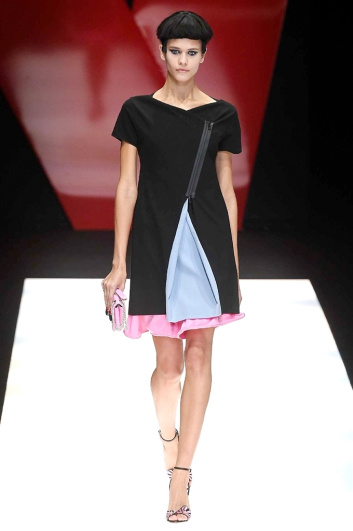 Fotoservizio/SS 2018/WOMEN/GIORGIO ARMANI/DP2/4