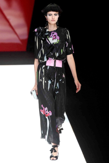 Fotoservizio/SS 2018/WOMEN/GIORGIO ARMANI/DP2/0
