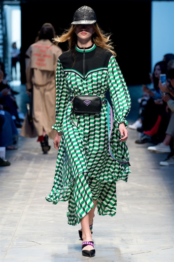 Fotoservizio/SS 2018/WOMEN/ANNAKIKI/DP2/9