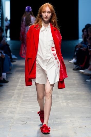 Fotoservizio/SS 2018/WOMEN/ANNAKIKI/DP2/16