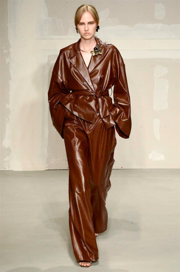 Fotoservizio/SS 2018/WOMEN/KRIZIA/DP2/2