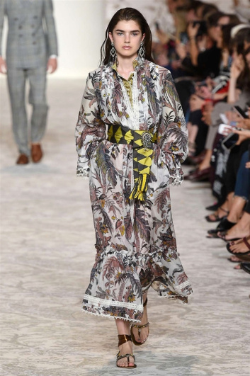 Fotoservizio/SS 2018/WOMEN/ETRO/DP2/12