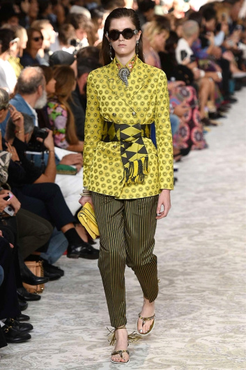 Fotoservizio/SS 2018/WOMEN/ETRO/DP2/17