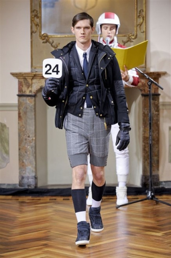 Fotoservizio/FW 2012-2013/MEN/MONCLER GAMME BLEU/D1/24