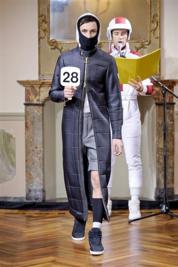 Fotoservizio/FW 2012-2013/MEN/MONCLER GAMME BLEU/D1/28
