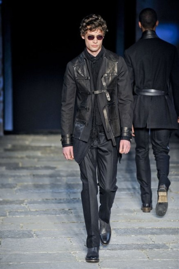 Fotoservizio/FW 2012-2013/MEN/JOHN VARVATOS/D1/44