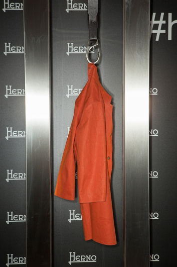 Fotoservizio/SS 2018/WOMEN/HERNO/DP2/10