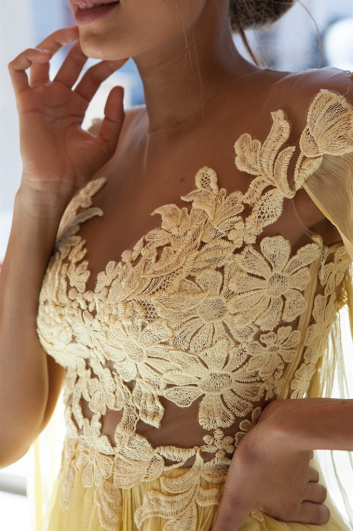 Fotoservizio/SS 2018/WOMEN/RHEA COSTA/DP2/26