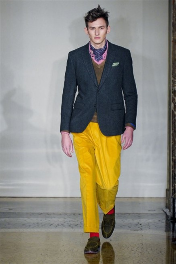 Fotoservizio/FW 2012-2013/MEN/MOSCHINO/D1/31