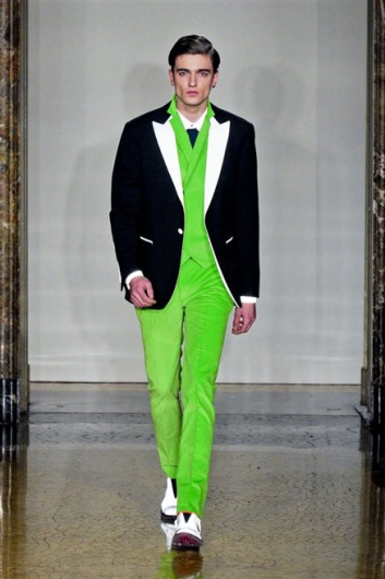 Fotoservizio/FW 2012-2013/MEN/MOSCHINO/D1/34