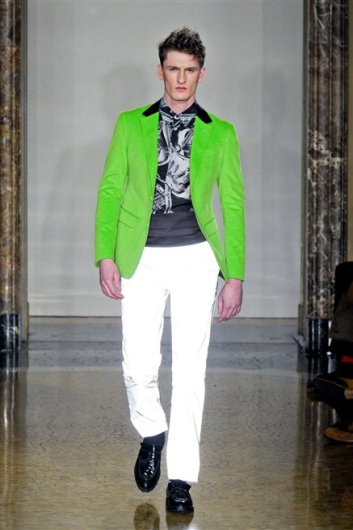 Fotoservizio/FW 2012-2013/MEN/MOSCHINO/D1/36