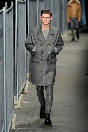 Fotoservizio/FW 2012-2013/MEN/NEIL BARRETT/D1/9