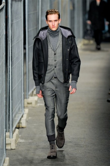 Fotoservizio/FW 2012-2013/MEN/NEIL BARRETT/D1/16