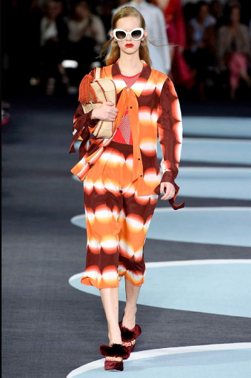 Fotoservizio/SS 2018/WOMEN/MARCO DE VINCENZO/DP2/0