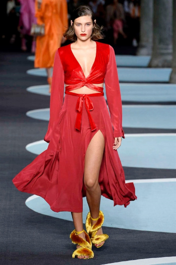 Fotoservizio/SS 2018/WOMEN/MARCO DE VINCENZO/DP2/2