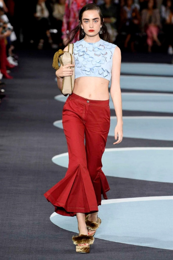Fotoservizio/SS 2018/WOMEN/MARCO DE VINCENZO/DP2/6