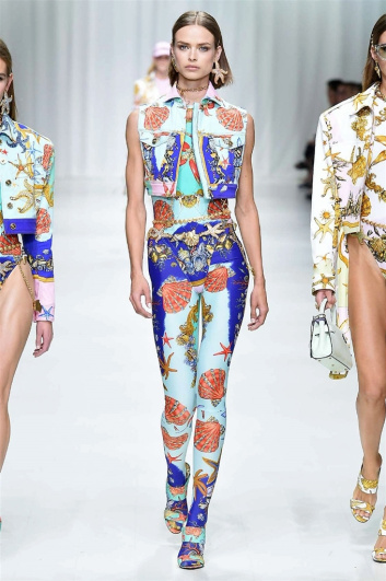 Fotoservizio/SS 2018/WOMEN/VERSACE/DP2/10