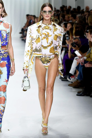 Fotoservizio/SS 2018/WOMEN/VERSACE/DP2/11