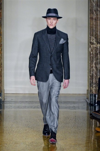 Fotoservizio/FW 2012-2013/MEN/MOSCHINO/D1/18