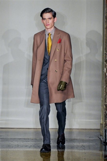 Fotoservizio/FW 2012-2013/MEN/MOSCHINO/D1/19