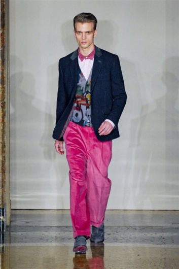 Fotoservizio/FW 2012-2013/MEN/MOSCHINO/D1/26