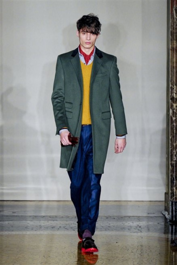 Fotoservizio/FW 2012-2013/MEN/MOSCHINO/D1/27