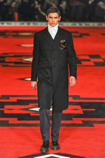 Fotoservizio/FW 2012-2013/MEN/PRADA/D1/0