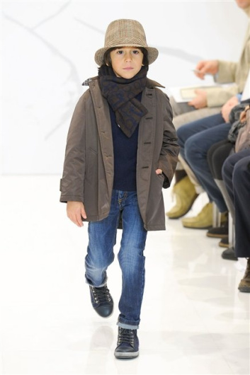 Fotoservizio/FW 2012-2013/MEN/ROCCOBAROCCO/D1/0
