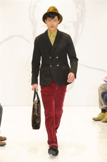 Fotoservizio/FW 2012-2013/MEN/ROCCOBAROCCO/D1/10