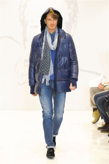 Fotoservizio/FW 2012-2013/MEN/ROCCOBAROCCO/D1/27