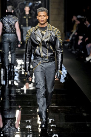 Fotoservizio/FW 2012-2013/MEN/VERSACE/D1/38