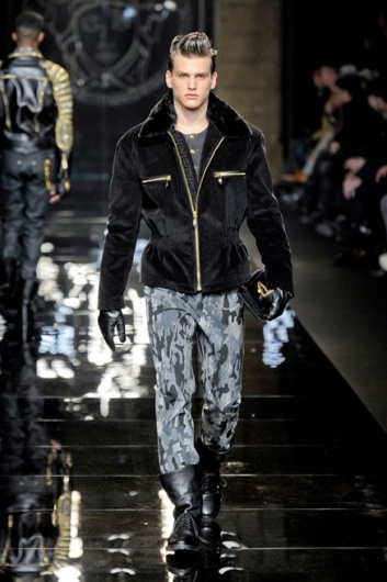 Fotoservizio/FW 2012-2013/MEN/VERSACE/D1/39