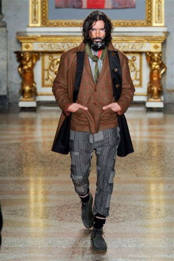 Fotoservizio/FW 2012-2013/MEN/VIVIENNE WESTWOOD/D1/11