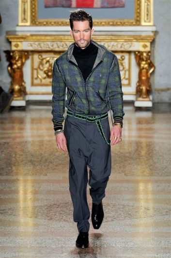Fotoservizio/FW 2012-2013/MEN/VIVIENNE WESTWOOD/D1/14