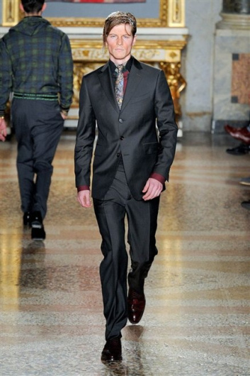Fotoservizio/FW 2012-2013/MEN/VIVIENNE WESTWOOD/D1/17
