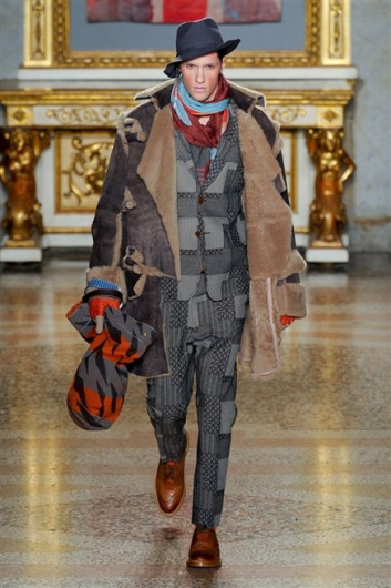 Fotoservizio/FW 2012-2013/MEN/VIVIENNE WESTWOOD/D1/25