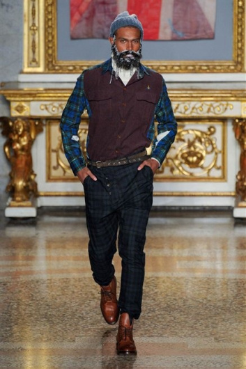 Fotoservizio/FW 2012-2013/MEN/VIVIENNE WESTWOOD/D1/33