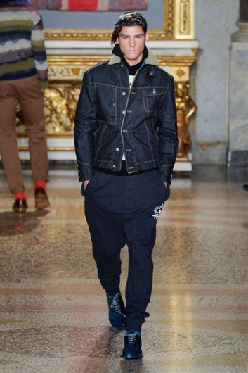 Fotoservizio/FW 2012-2013/MEN/VIVIENNE WESTWOOD/D1/35