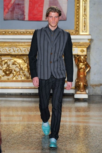 Fotoservizio/FW 2012-2013/MEN/VIVIENNE WESTWOOD/D1/39