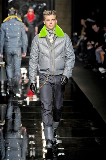 Fotoservizio/FW 2012-2013/MEN/VERSACE/D1/8