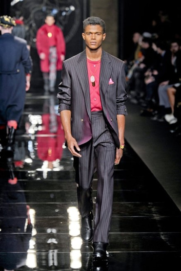 Fotoservizio/FW 2012-2013/MEN/VERSACE/D1/11